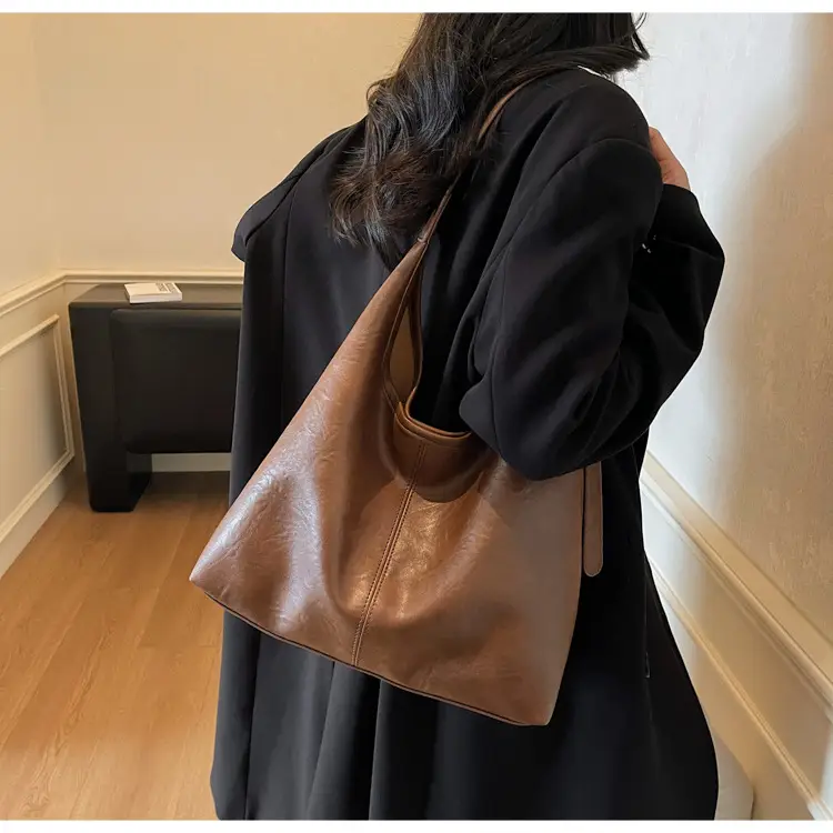 Brown Leather Large Capacity Shoulder Bag for Women — feature 22