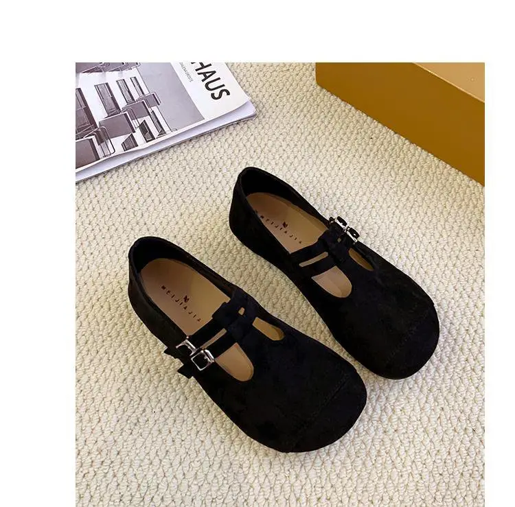 French Retro Mary Jane Shoes for Women 2025 New Autumn Flat Shallow Mouth Single Shoes Niche Gentle Loafers — feature 11