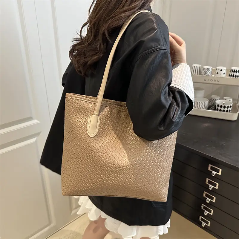 Women Woven Tote Bags 2025 Autumn Large Capacity