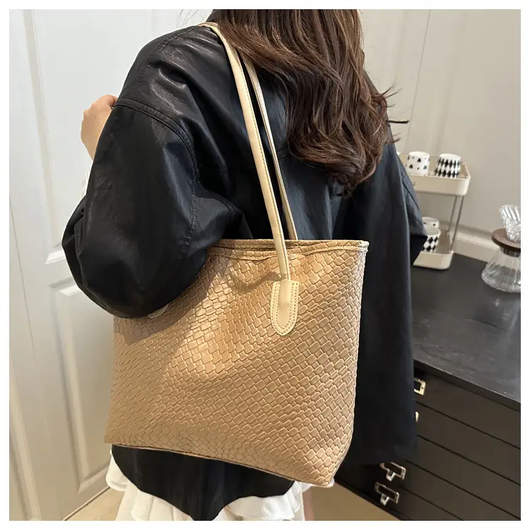 Women Woven Tote Bags 2025 Autumn Large Capacity — feature 10