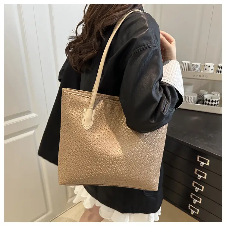Women Woven Tote Bags 2025 Autumn Large Capacity — feature 9