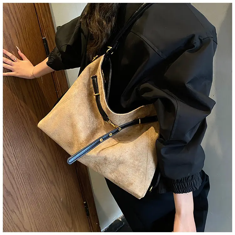 Green Velvet Retro Tote Bag for Women — feature 22