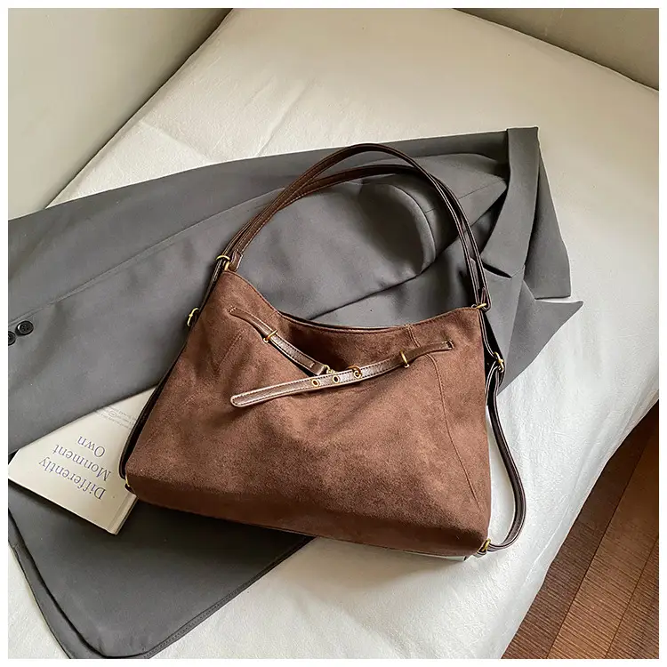Green Velvet Retro Tote Bag for Women - Image 3