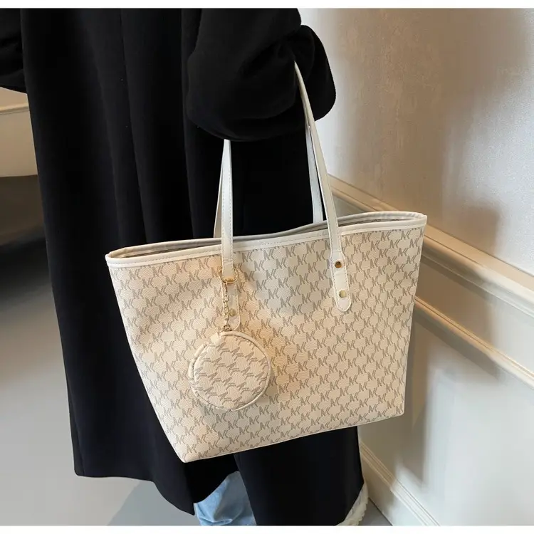 Women Cross-Border Retro Shoulder Bag Large 2025 — feature 20
