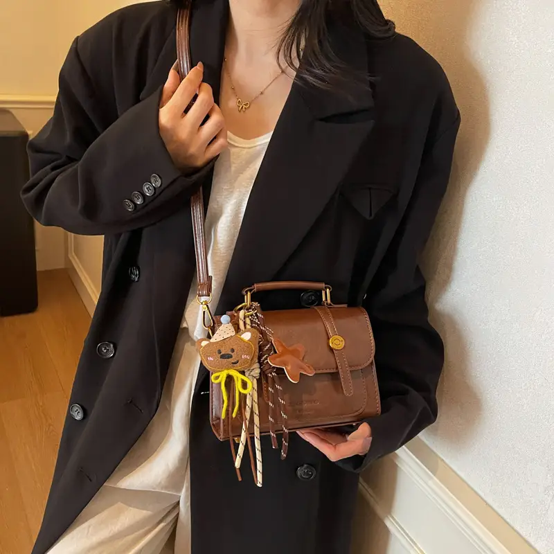 Retro Brown Women's Tassel Shoulder Bag Leather