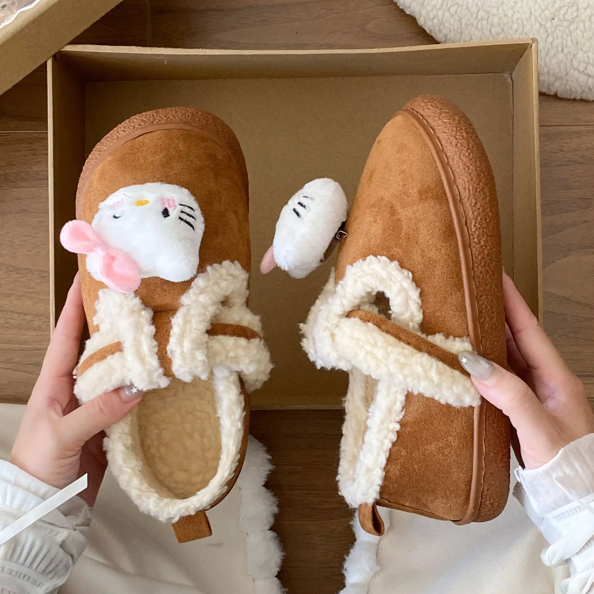 Winter Cute Fleece Lined Women's Slippers - Image 5