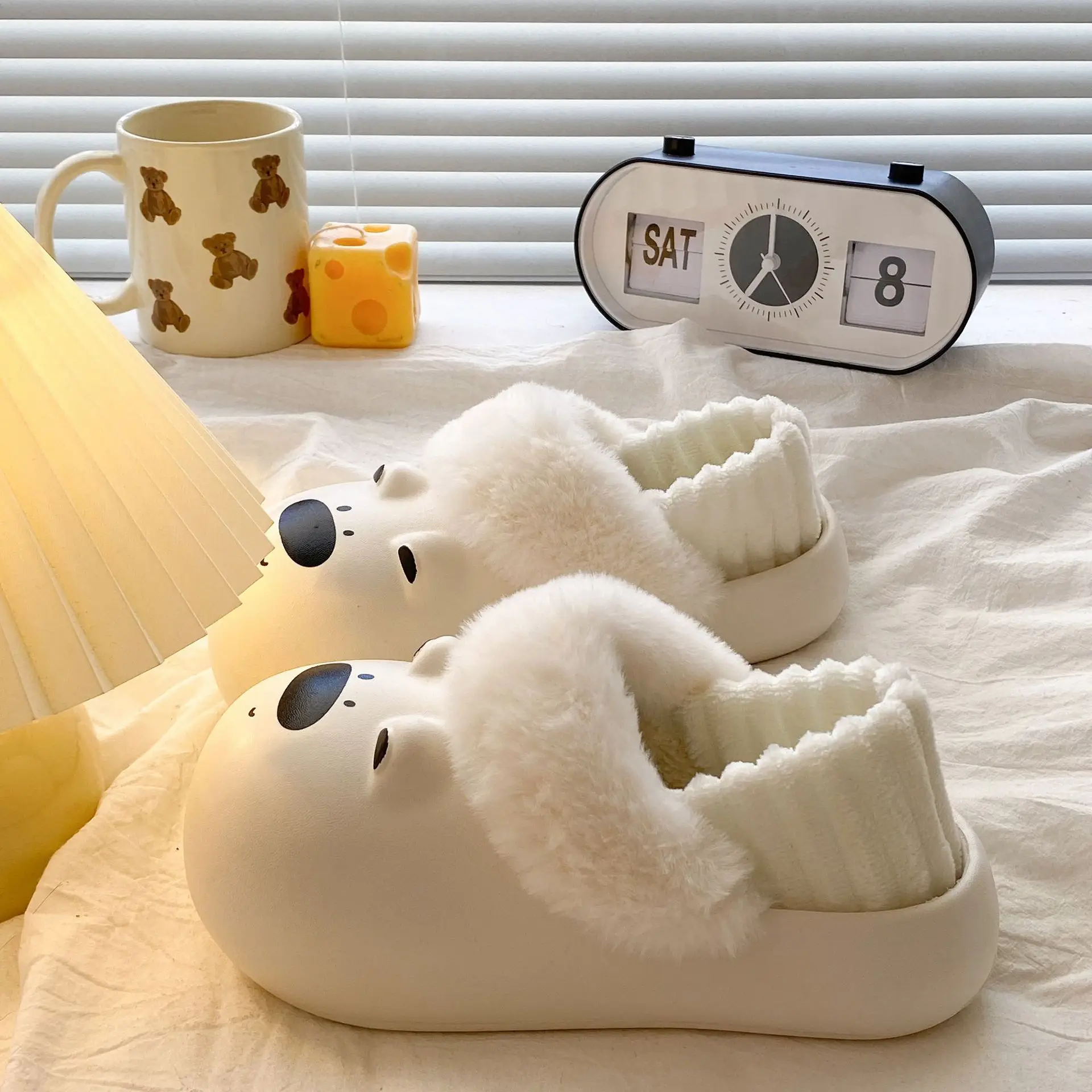 Winter Cat Design Soft Slippers for Women - Image 13