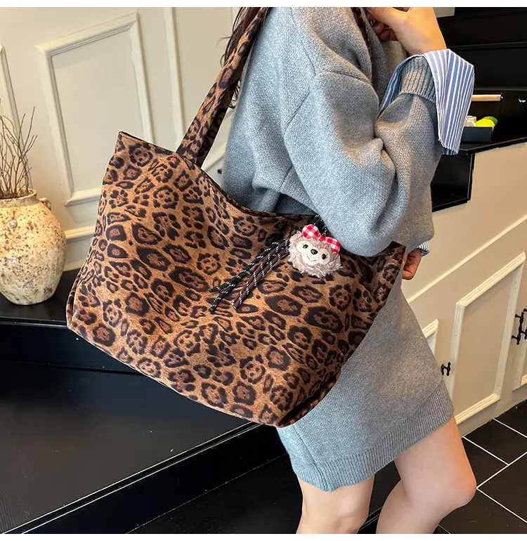 Leopard Print Shoulder Bag for Women 2025 Autumn — feature 13