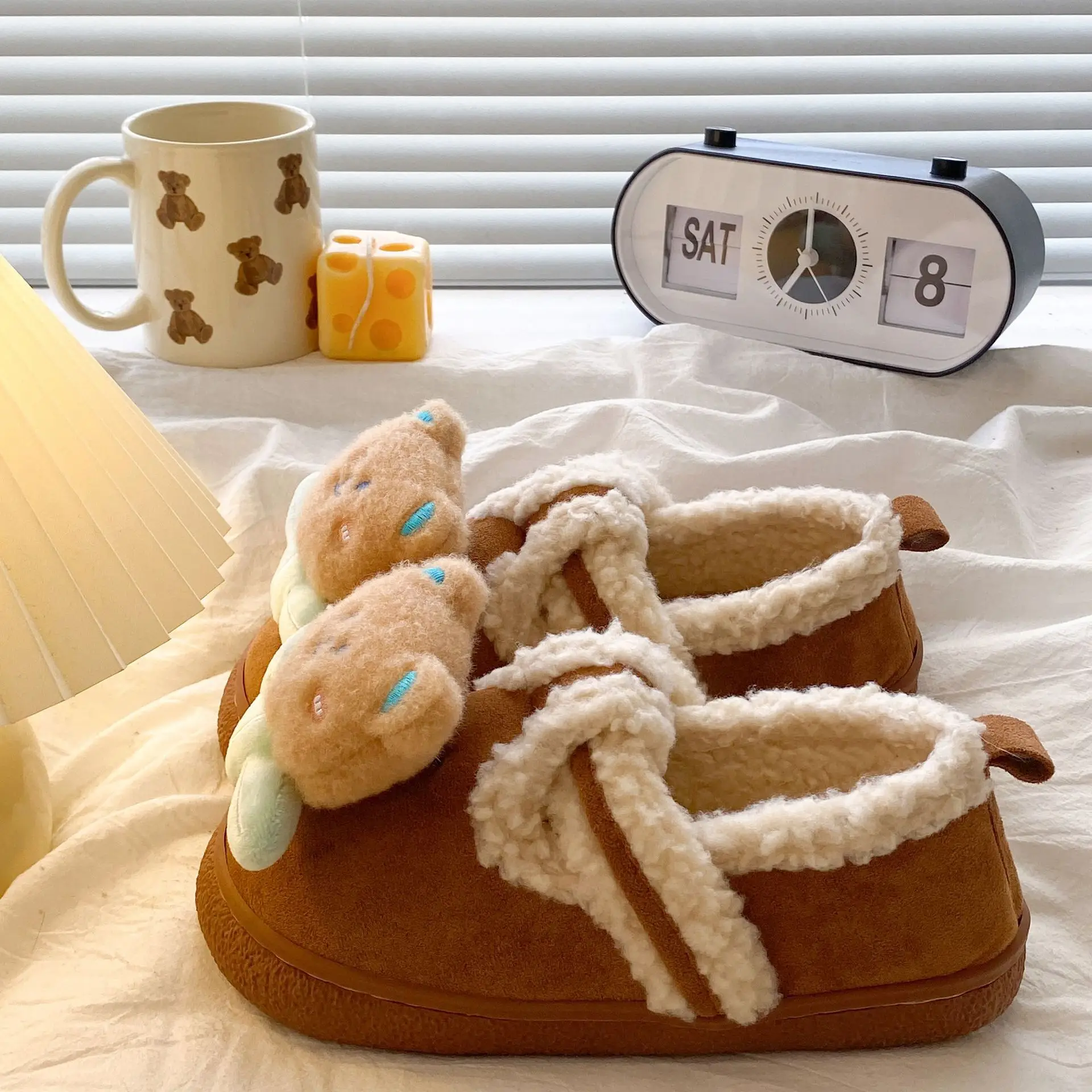 Women's Winter Warm Cotton Slippers with Heel Cover - Image 3