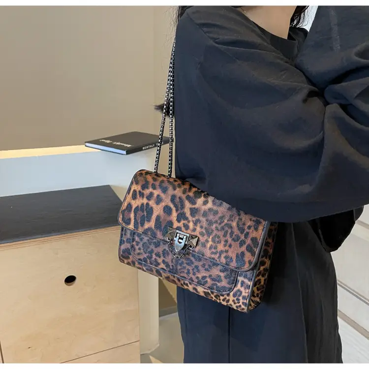 Leopard Print Crossbody Bag for Women New Casual Fashion — feature 13