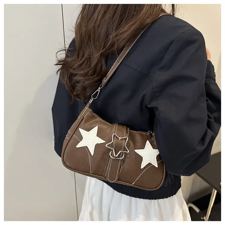 Korean Retro Star Crossbody Bag 2025 Autumn — feature 15