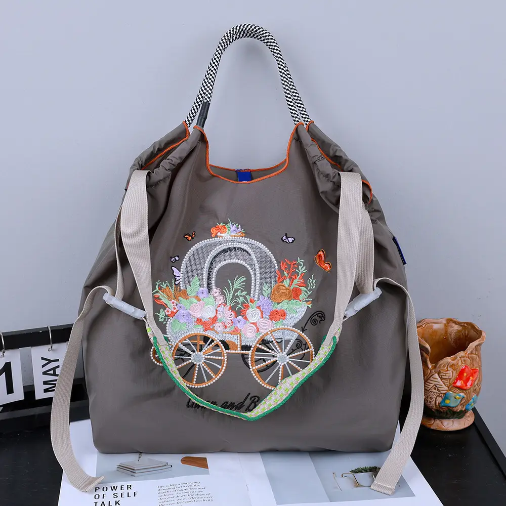 Cartoon Embroidered Eco-Friendly Shoulder Bags 4 Pcs - Image 16