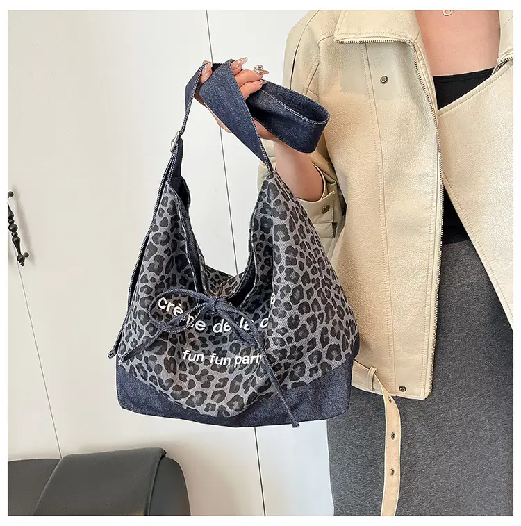Retro Leopard Print Denim Tote Bag Double Sided Large Capacity — feature 11