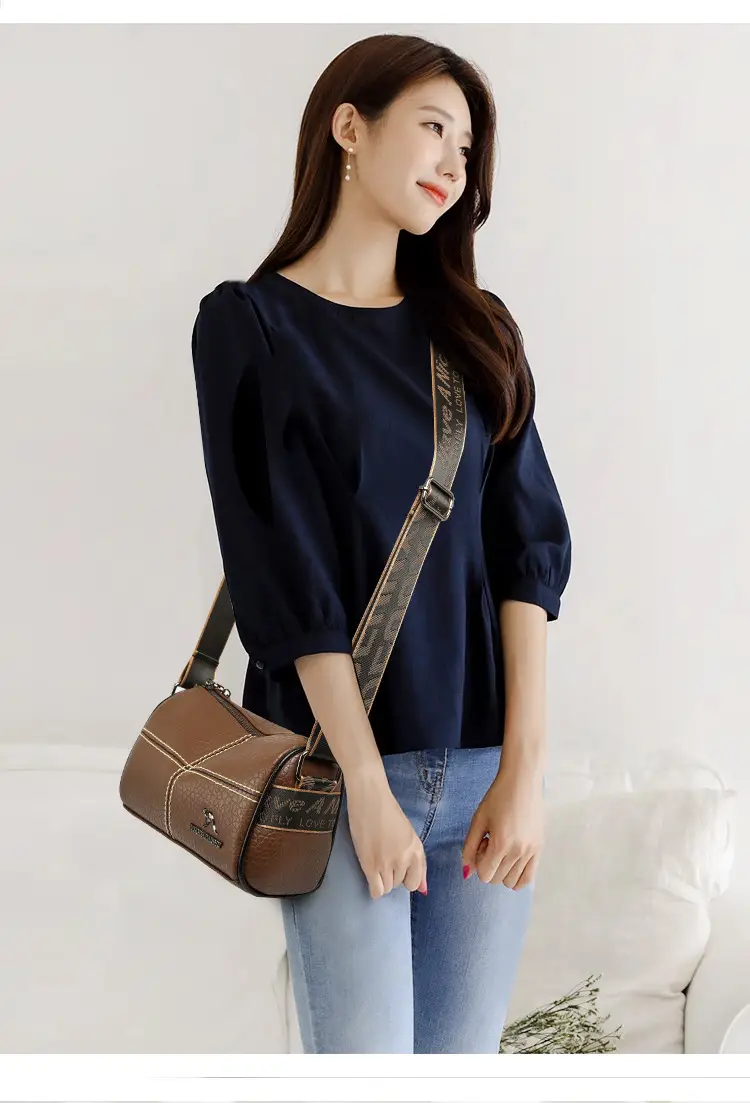 Black Embroidered Crossbody Bag with Strap — feature 10