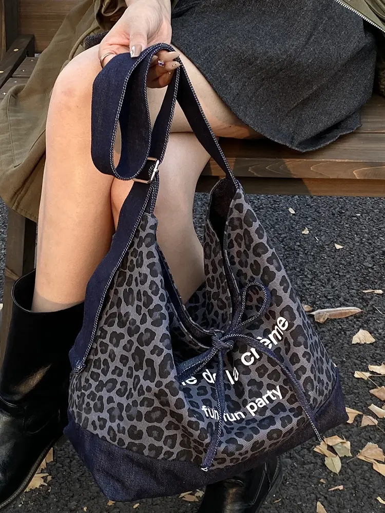 Retro Leopard Print Denim Tote Bag Double Sided Large Capacity - Image 6