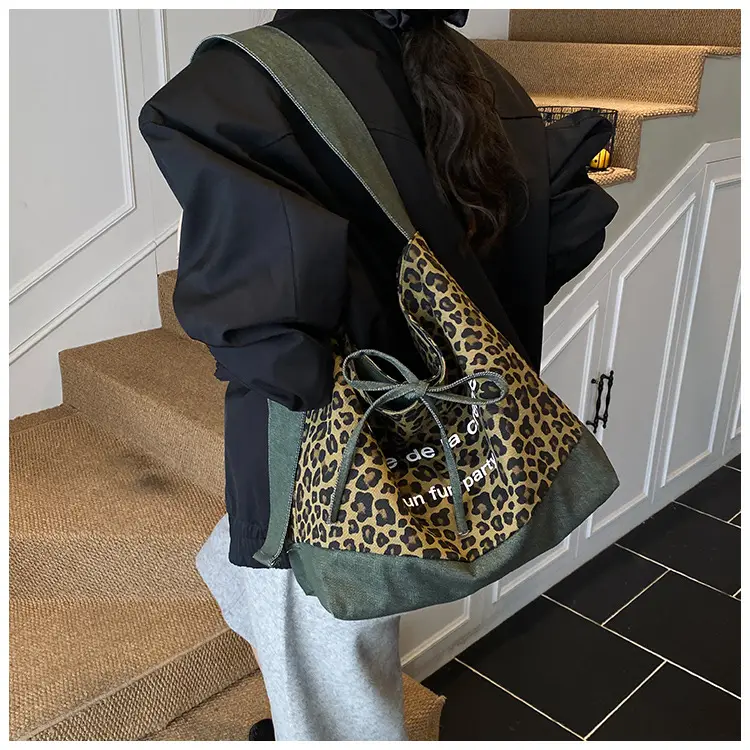 Retro Leopard Print Denim Tote Bag Double Sided Large Capacity — feature 11