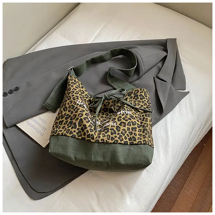 Retro Leopard Print Denim Tote Bag Double Sided Large Capacity — feature 21