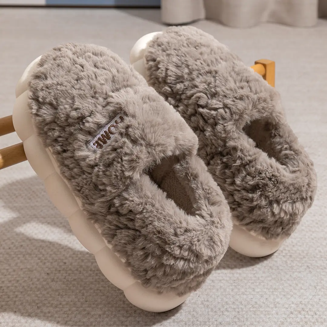 Thick-Soled Furry Slippers for Women, Cotton Slippers for Winter, Home Warm Bags and Couples Home Indoor Cotton Shoes for Men - Image 5