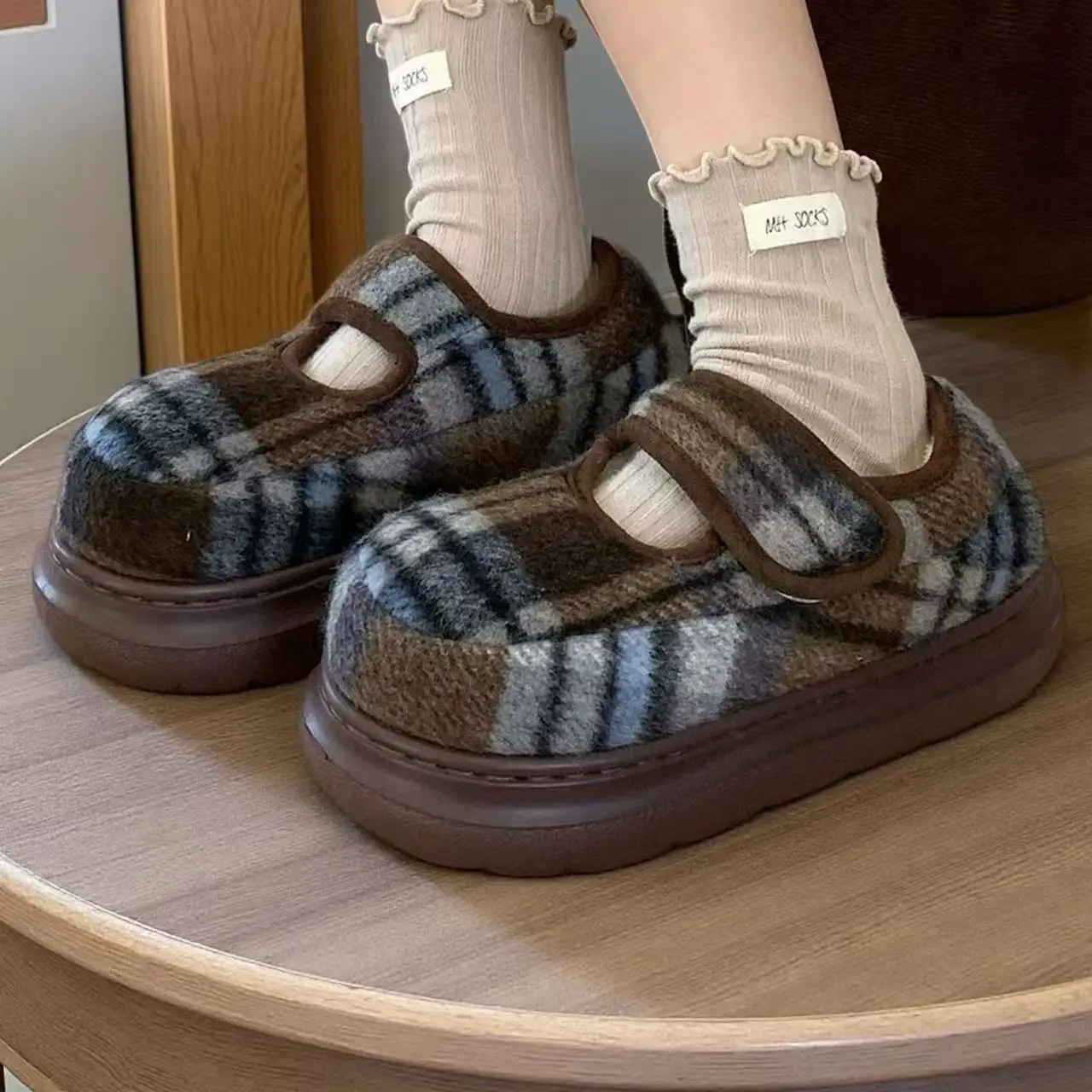 Retro Plaid Velcro Mary Jane Shoes for Women - Image 4