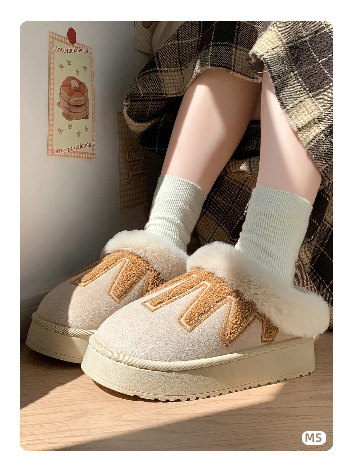 Women Fleece Lined Winter Slippers Black Height Increasing — feature 3