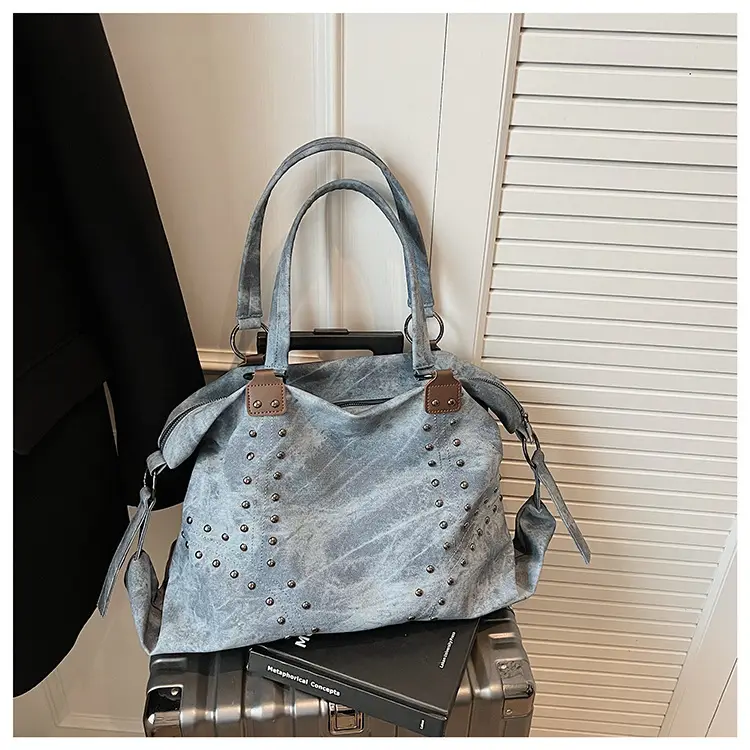 2025 Women's Rivet Shoulder Bag Large Capacity Brown — feature 28