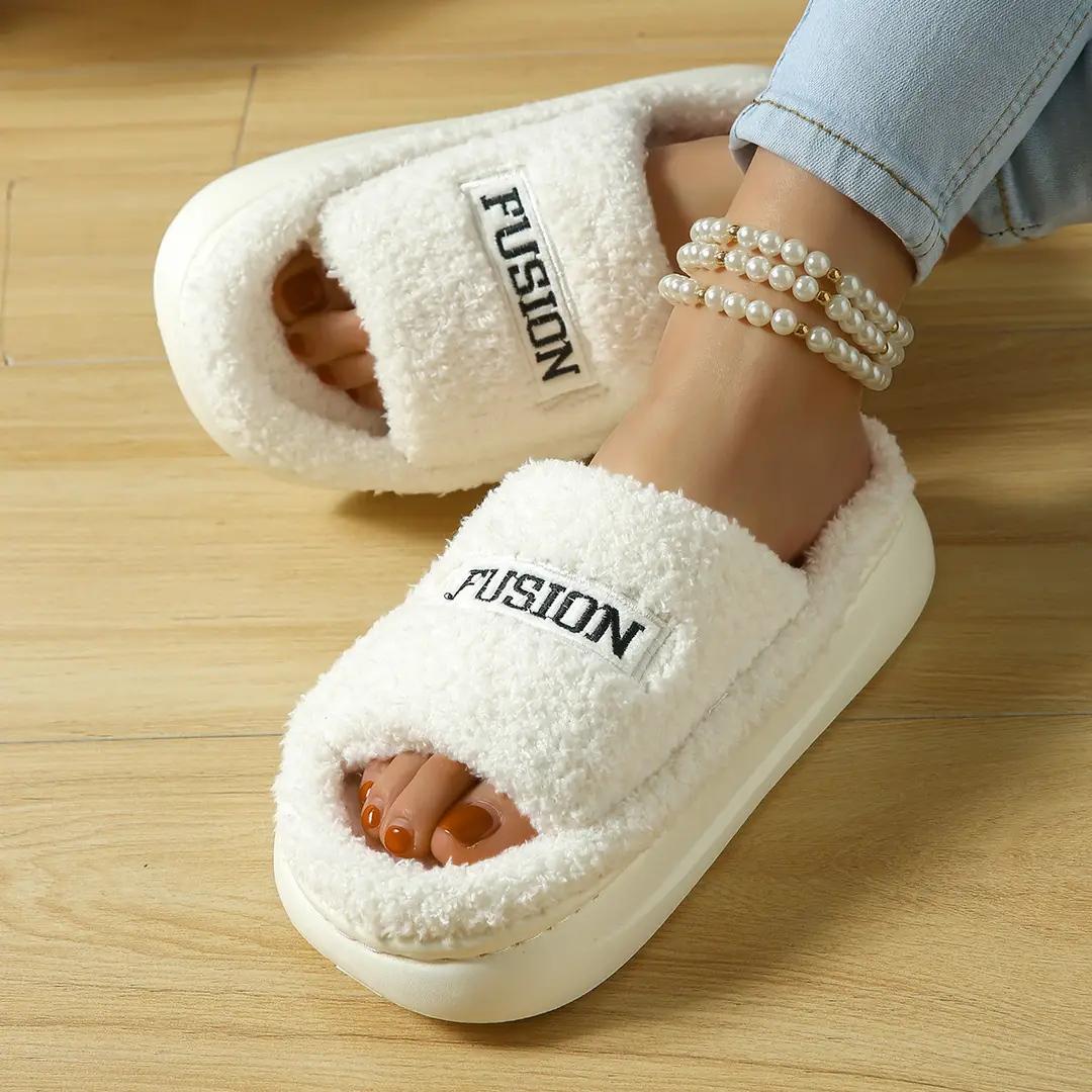 2025 New Cute Furry Slippers for Women in Autumn and Winter Home Indoor Warm Anti-Slip Eva Deodorant Cotton Shoes for Outer Wear — feature 1