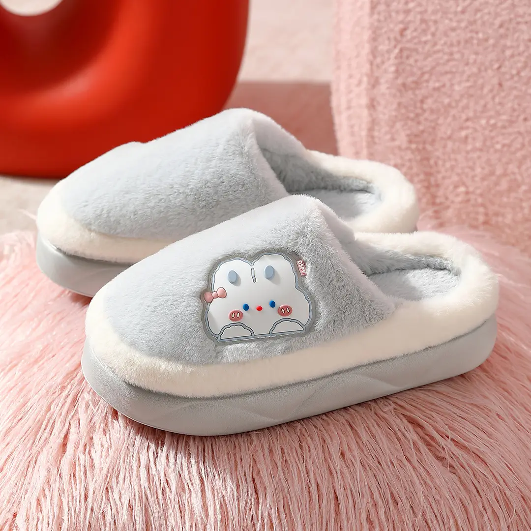 Women's Autumn 2025 New Style Home Indoor Warm Plush Thick-Soled Postpartum Slippers with a Sense of Stepping on Shit, Winter - Image 9