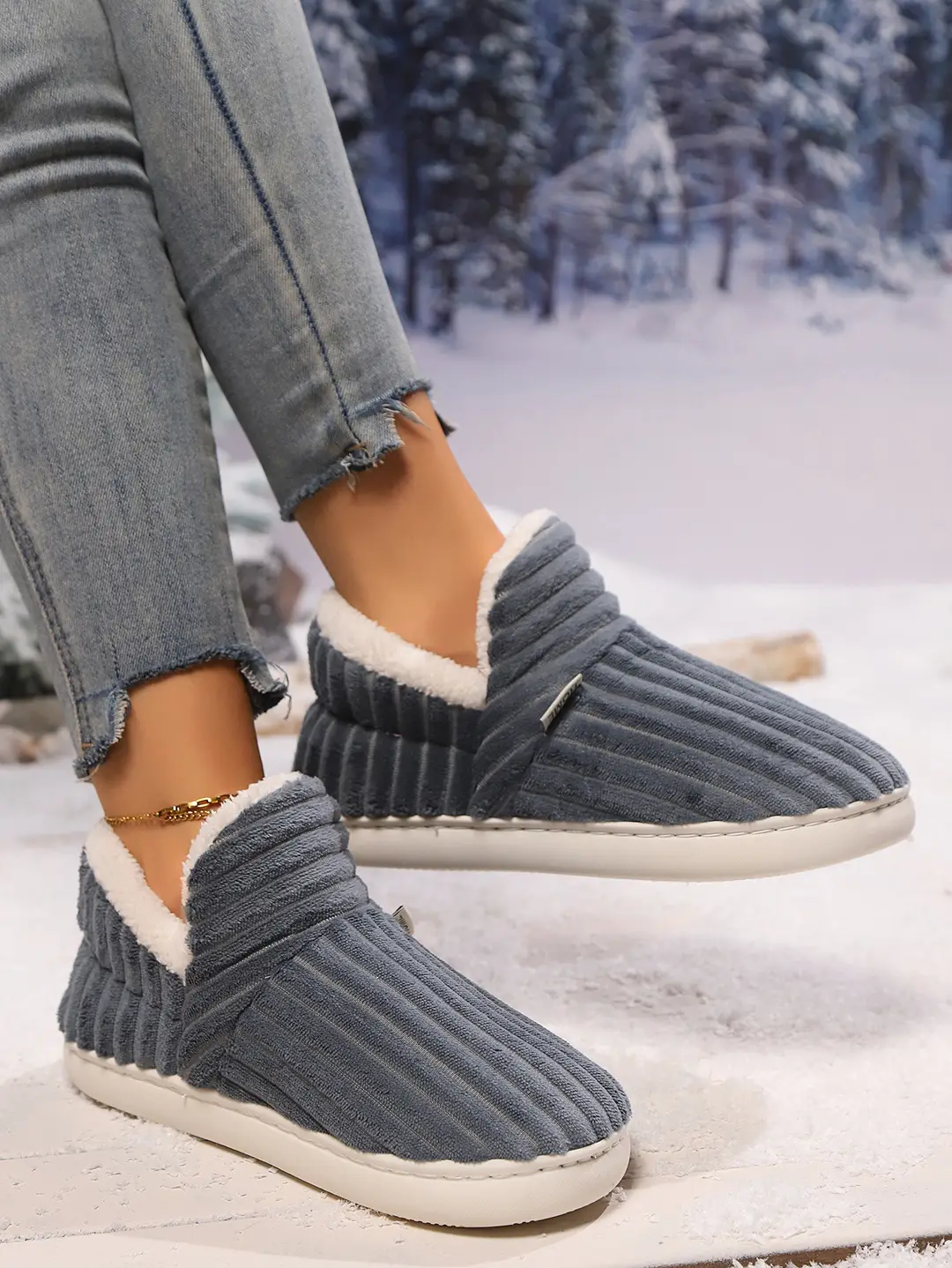 Cotton Slippers for Women in Winter 2025 New Style with Heel and Warm Home Cotton Shoes for Indoor Household Furry Cotton Shoes for Men in Autumn and Winter — feature 4