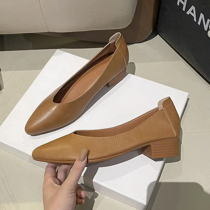Soft Leather 3.5cm Thick Heel Mid-Heel Single Shoes for Women, New Style That Doesn'T Tire the Feet, Suitable for Professional Work, Granny Shoes, Popular Small Heel Women's Shoes - Image 19