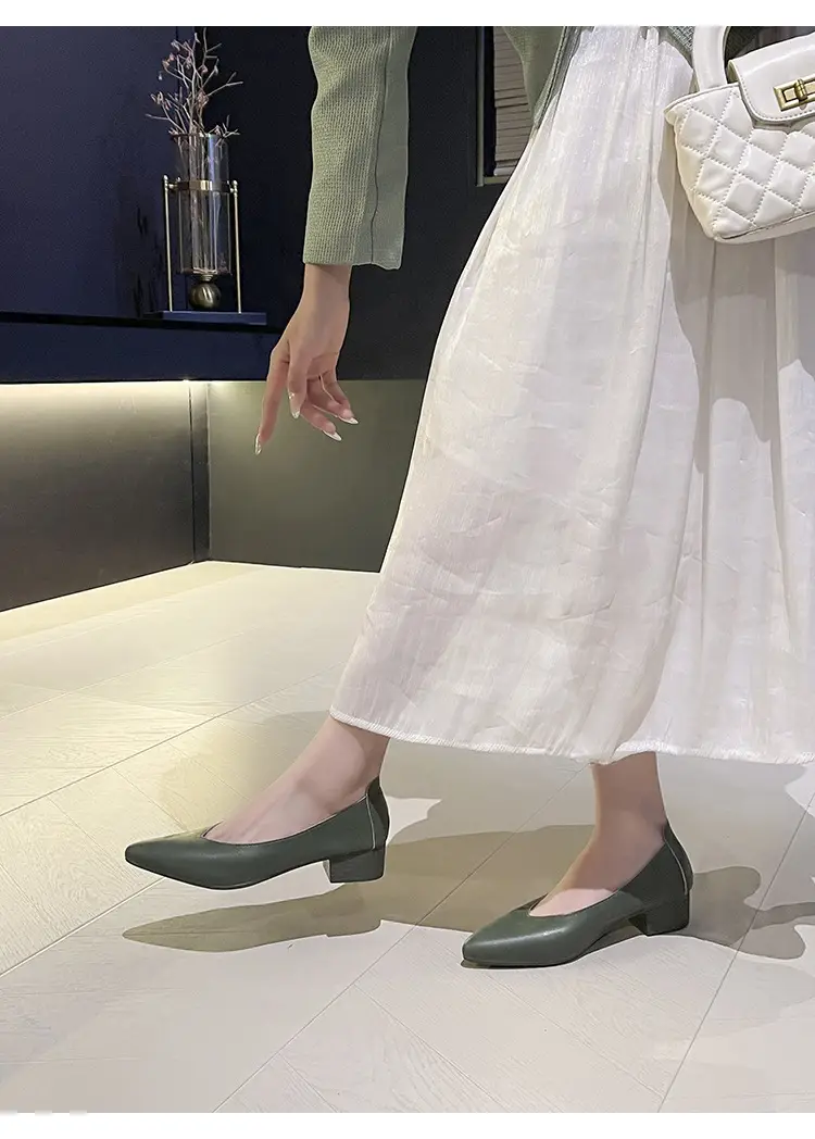 Soft Leather 3.5cm Thick Heel Mid-Heel Single Shoes for Women, New Style That Doesn'T Tire the Feet, Suitable for Professional Work, Granny Shoes, Popular Small Heel Women's Shoes — feature 37