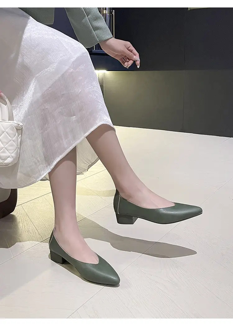 Soft Leather 3.5cm Thick Heel Mid-Heel Single Shoes for Women, New Style That Doesn'T Tire the Feet, Suitable for Professional Work, Granny Shoes, Popular Small Heel Women's Shoes — feature 38