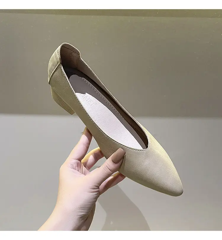 Soft Leather 3.5cm Thick Heel Mid-Heel Single Shoes for Women, New Style That Doesn'T Tire the Feet, Suitable for Professional Work, Granny Shoes, Popular Small Heel Women's Shoes — feature 43
