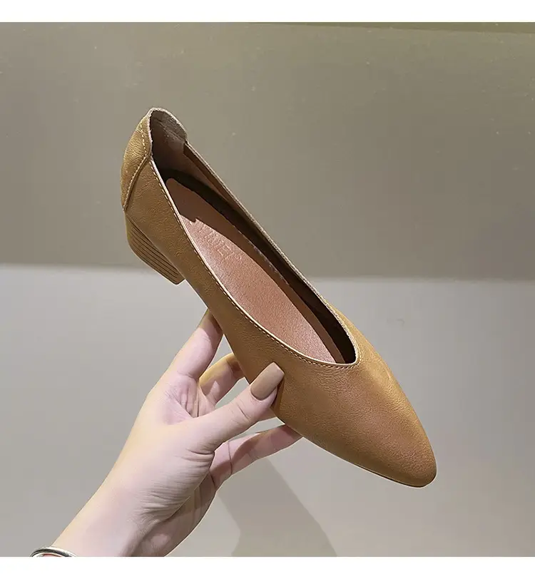 Soft Leather 3.5cm Thick Heel Mid-Heel Single Shoes for Women, New Style That Doesn'T Tire the Feet, Suitable for Professional Work, Granny Shoes, Popular Small Heel Women's Shoes — feature 46