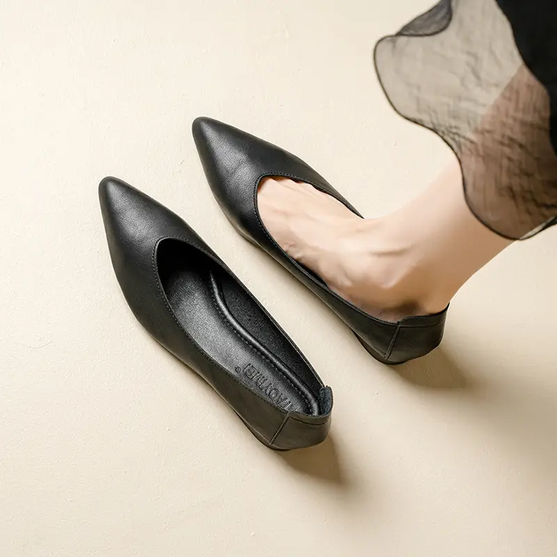 Soft Leather 3.5cm Thick Heel Mid-Heel Single Shoes for Women, New Style That Doesn'T Tire the Feet, Suitable for Professional Work, Granny Shoes, Popular Small Heel Women's Shoes - Image 11