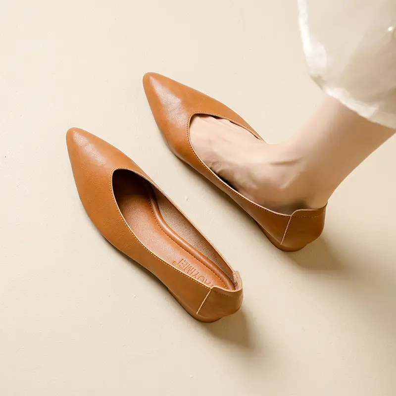 Soft Leather 3.5cm Thick Heel Mid-Heel Single Shoes for Women, New Style That Doesn'T Tire the Feet, Suitable for Professional Work, Granny Shoes, Popular Small Heel Women's Shoes - Image 15