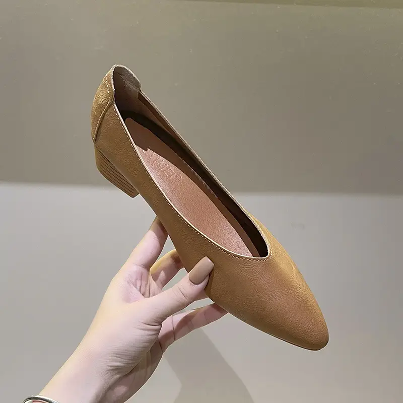 Soft Leather 3.5cm Thick Heel Mid-Heel Single Shoes for Women, New Style That Doesn'T Tire the Feet, Suitable for Professional Work, Granny Shoes, Popular Small Heel Women's Shoes - Image 3