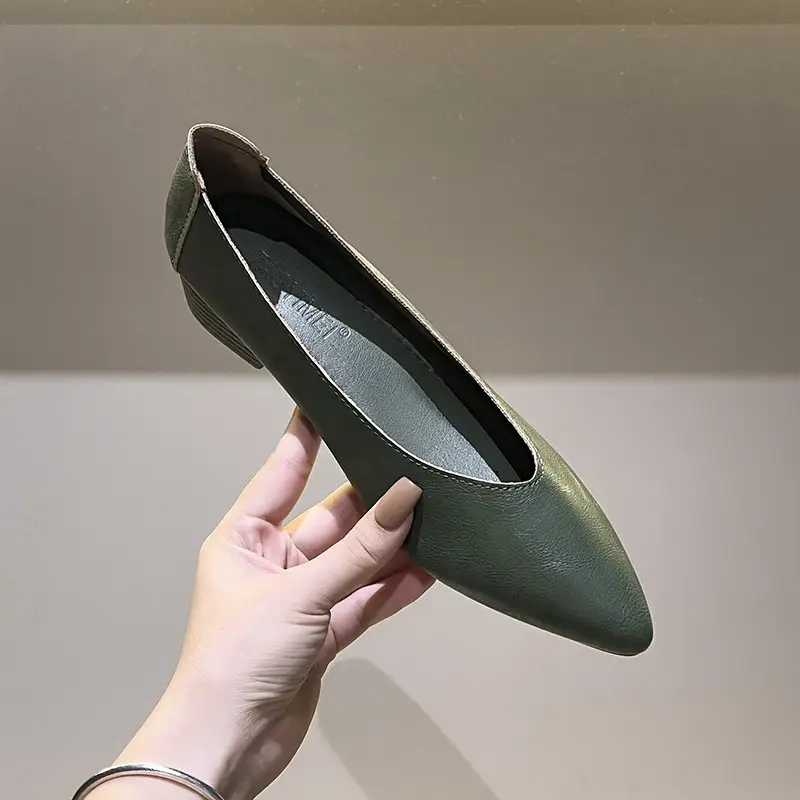Soft Leather 3.5cm Thick Heel Mid-Heel Single Shoes for Women, New Style That Doesn'T Tire the Feet, Suitable for Professional Work, Granny Shoes, Popular Small Heel Women's Shoes - Image 5