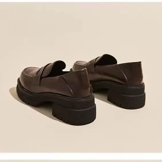 British Style Slip-On Leather Shoes for Women with Thick Soles — feature 8