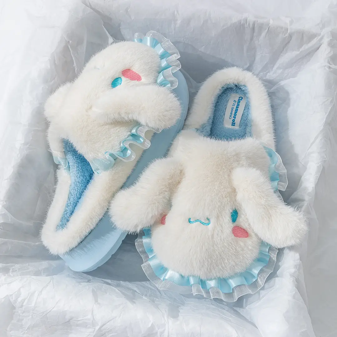 Sanrio Home Plush Doll Cotton Slippers, Warm Parent-Child Cotton Slippers, Cute Furry Girls' Slippers, Non-Slip Thick Soles