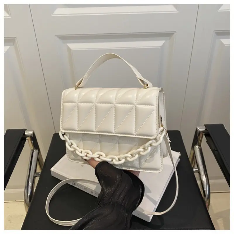 Pink Quilted Chain Crossbody Bag for Women - Image 2