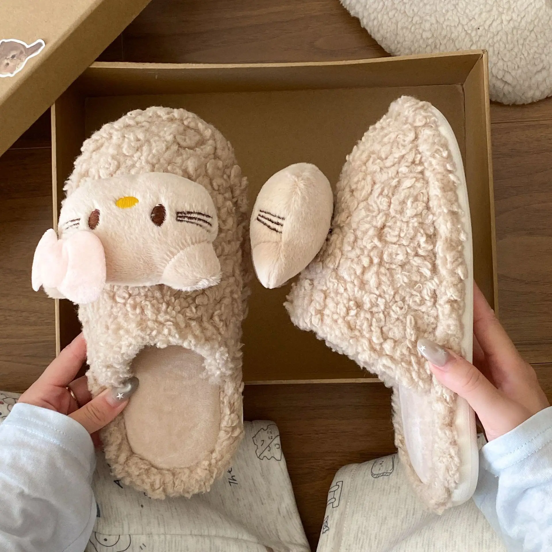 Winter New Style Kitten Wool Slippers Women 2025 - Image 7