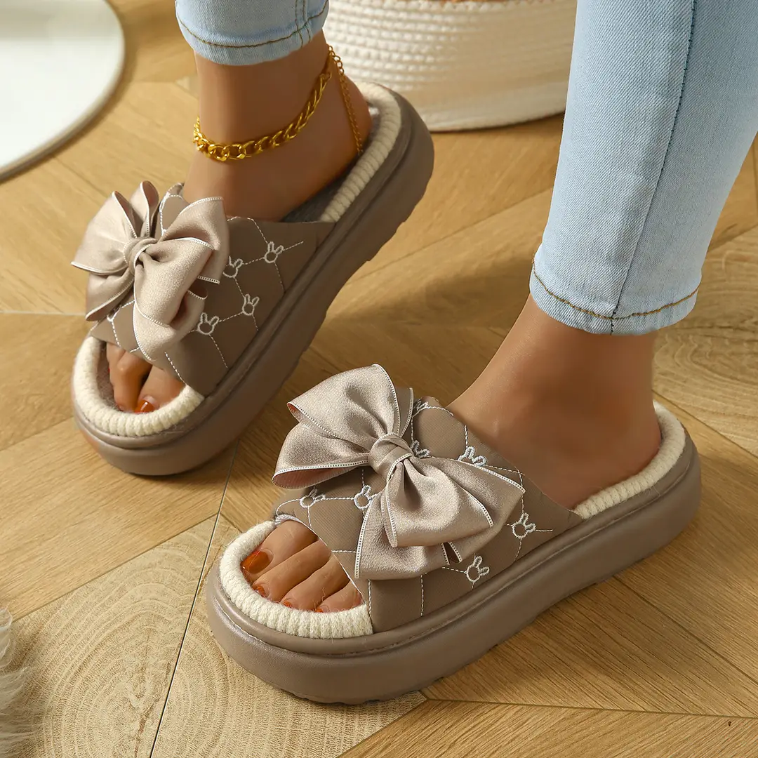 Slippers for Women Winter 2025 New Warm Indoor Home Non-Slip Thick-Soled Cotton Slippers Women's Wool Slippers Autumn and Winter - Image 6