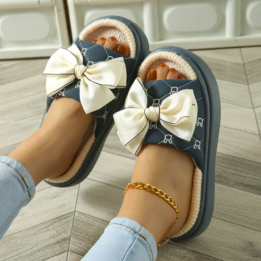 Slippers for Women Winter 2025 New Warm Indoor Home Non-Slip Thick-Soled Cotton Slippers Women's Wool Slippers Autumn and Winter — feature 2