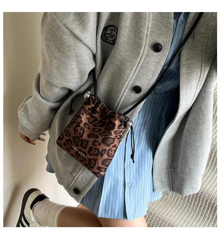 Leopard Print Bucket Bag for Women 2025 — feature 1