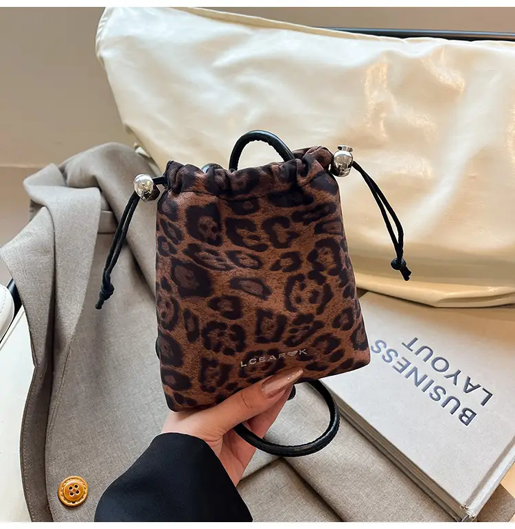 Leopard Print Bucket Bag for Women 2025 — feature 12