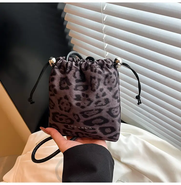 Leopard Print Bucket Bag for Women 2025 — feature 18