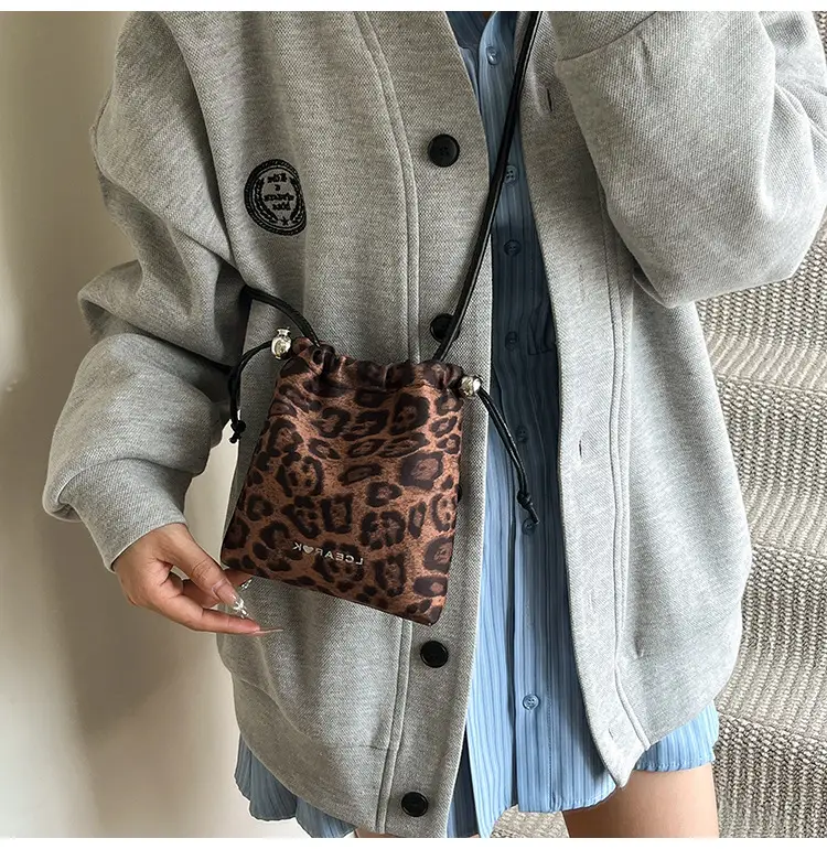 Leopard Print Bucket Bag for Women 2025 — feature 25