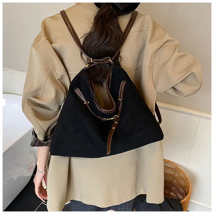 Women Large Capacity Retro Shoulder Bag Brown Leather — feature 18