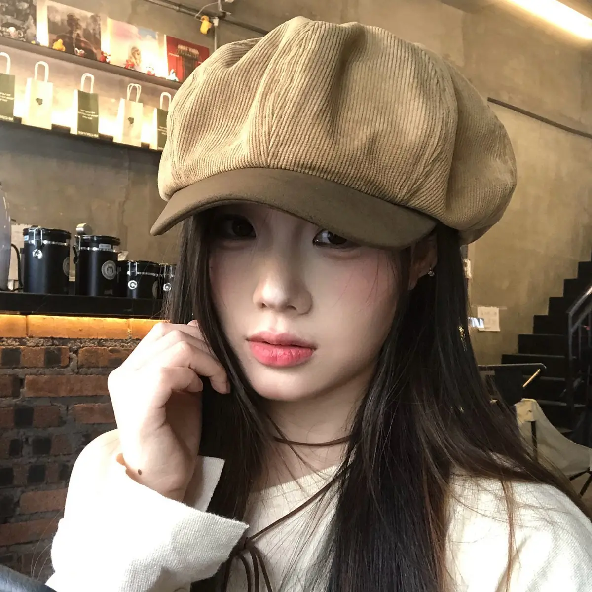 Vintage Corduroy Beret for Women Autumn Winter Face Slim Duckbill Cap - Image 7