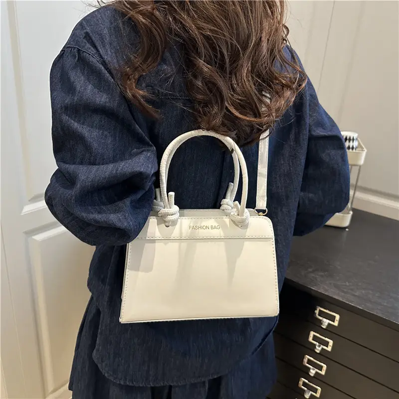 Retro Women's Handbags 2025 Brown White Black - Image 7